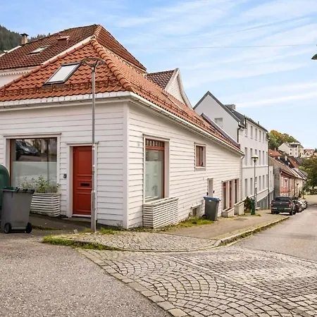 Apartment Townhouse - 700 Meters From Bryggen