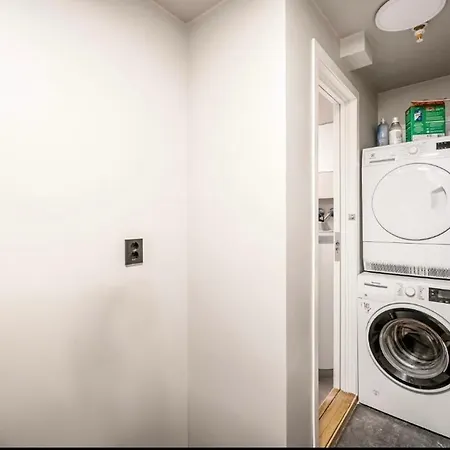 Апартаменты Townhouse - 700 Meters From Bryggen